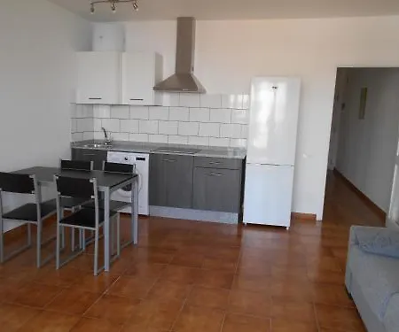Realrent Apartment