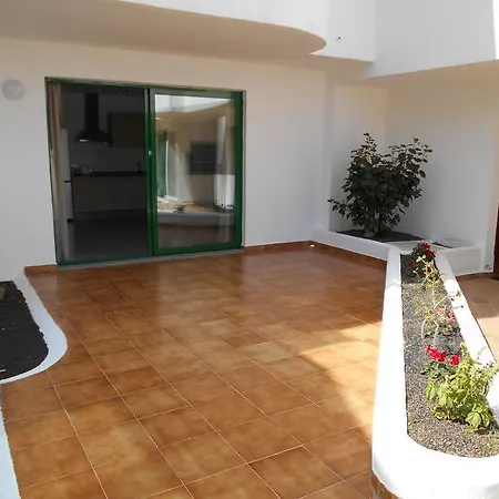 Realrent Costa Teguise